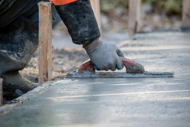 Best Commercial Concrete Contractor  in Lathrop, MO